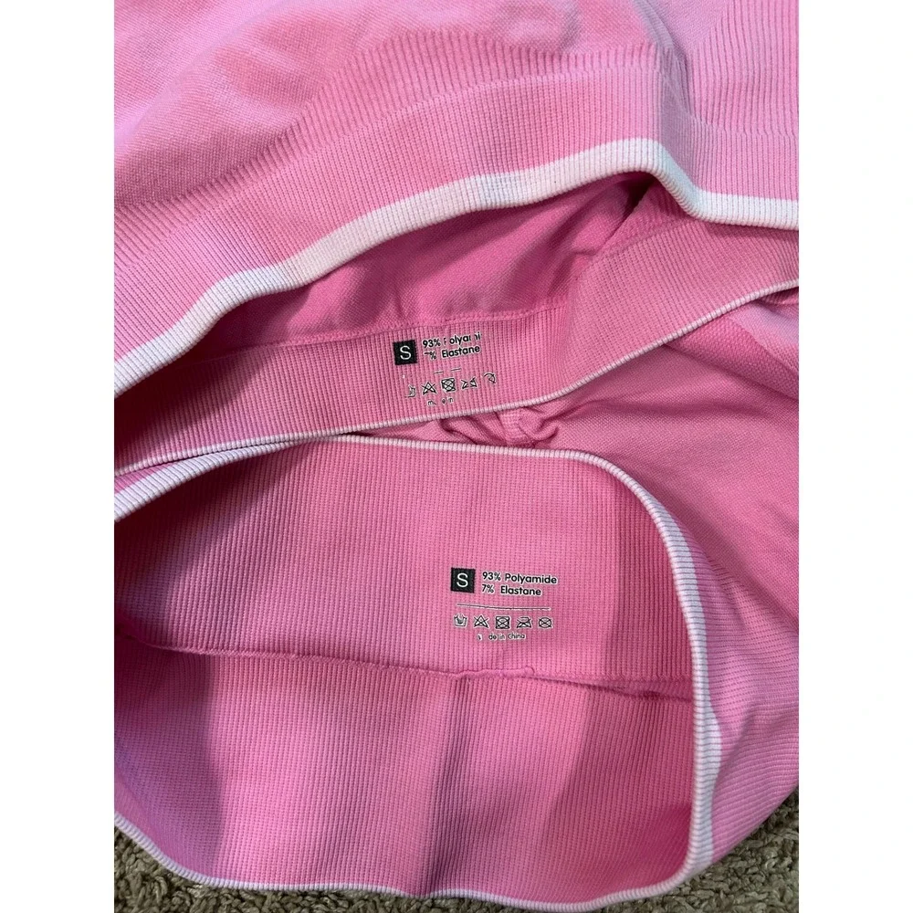 Seamless Pink Ribbed Activewear Set Sports Bra and High Waist Shorts Gym S